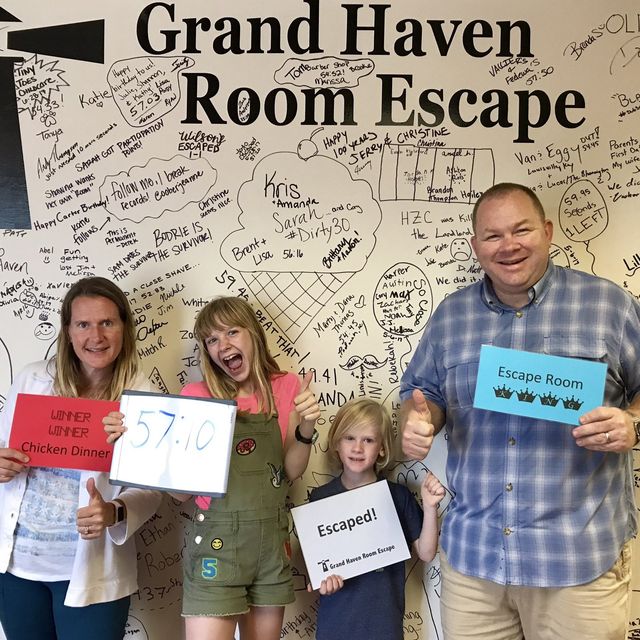 Barber Shop at Grand Haven Room Escape